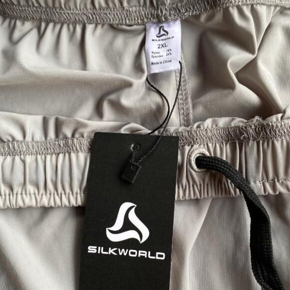 SILKWORLD Men's 10" Soccer Running Workout Training Shorts w/Zipper Pockets 2XL - Picture 1 of 6
